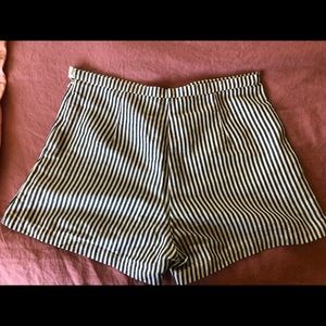 Ali Golden cotton/linen shorts M